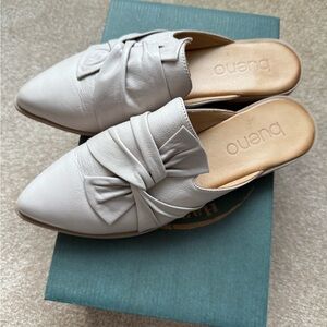 Bueno Women’s slide on loafers